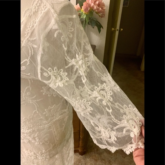 lace duster size S/M swim cover - Picture 4 of 9